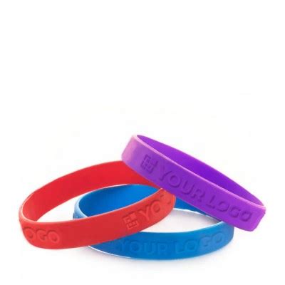 Braccialetti personalizzati in silicone e stoffa .